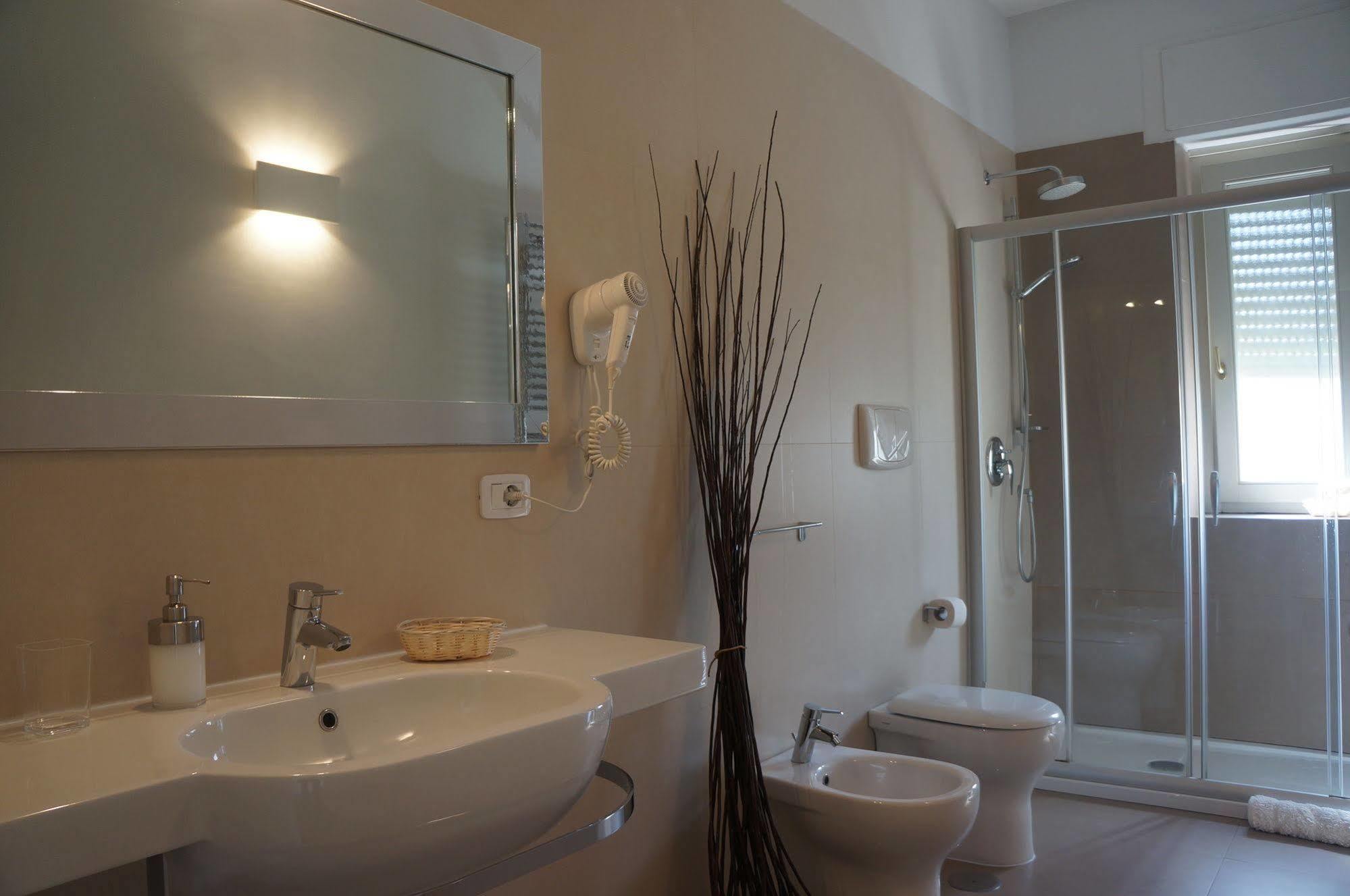 Lullymia Bed & Breakfast Crotone Exterior photo