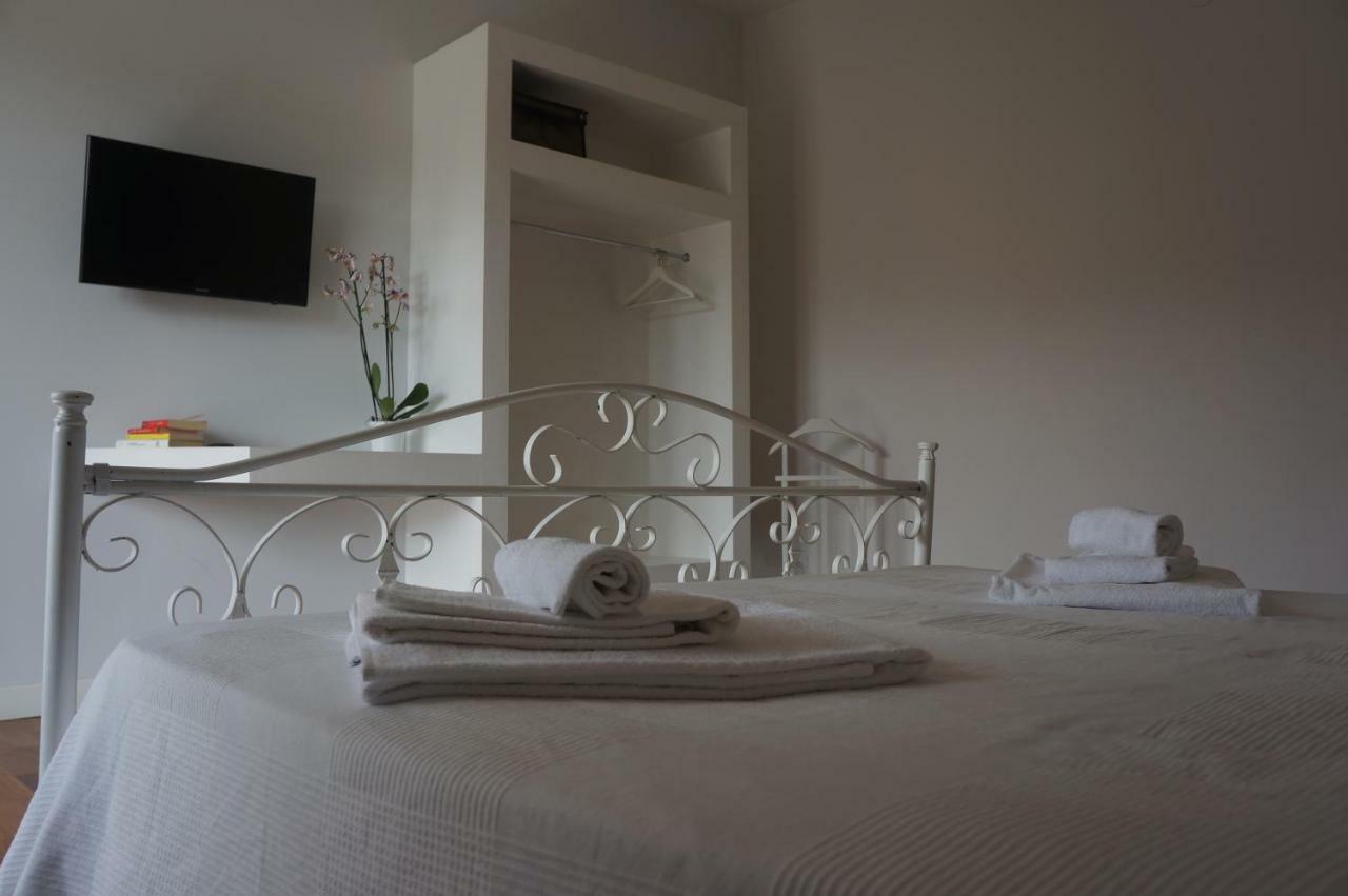 Lullymia Bed & Breakfast Crotone Exterior photo